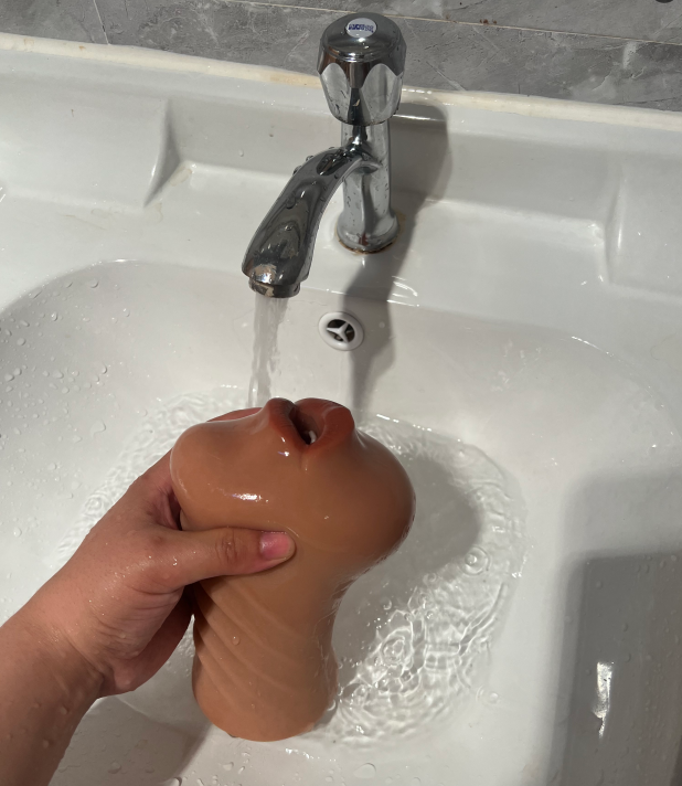 杯子君评测丨TAISEN芙蕾雅真实之口:700克美式口交杯写实,灵魂都被吸住了