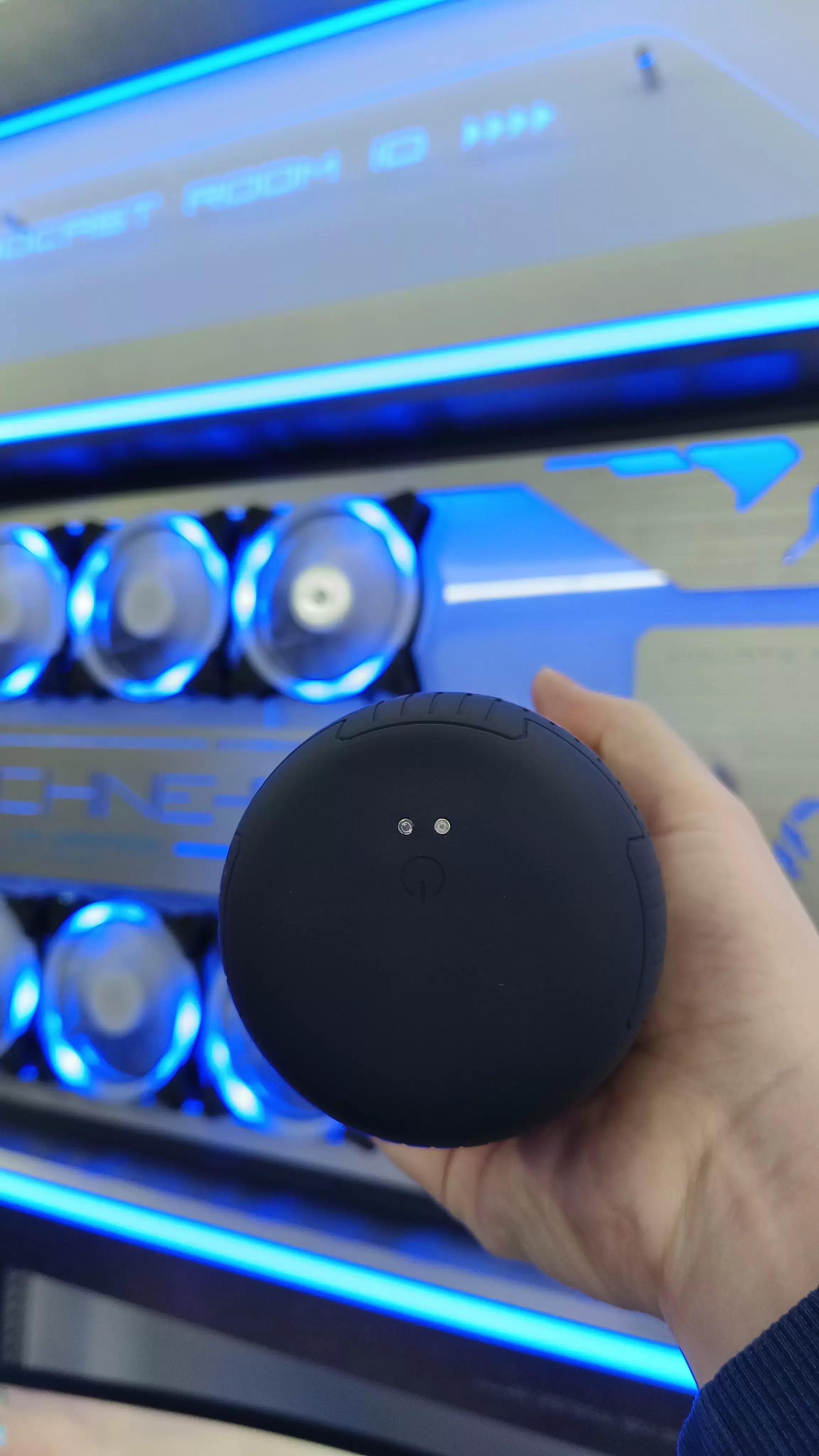 app智能化控制的杯子——YUU小恶魔APP版电动飞机杯名器测评