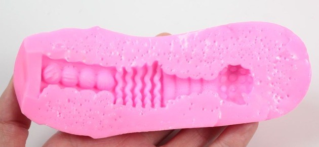 A社老法师,多娜多娜联名款飞机杯收集者评测 1——白毛与粉毛