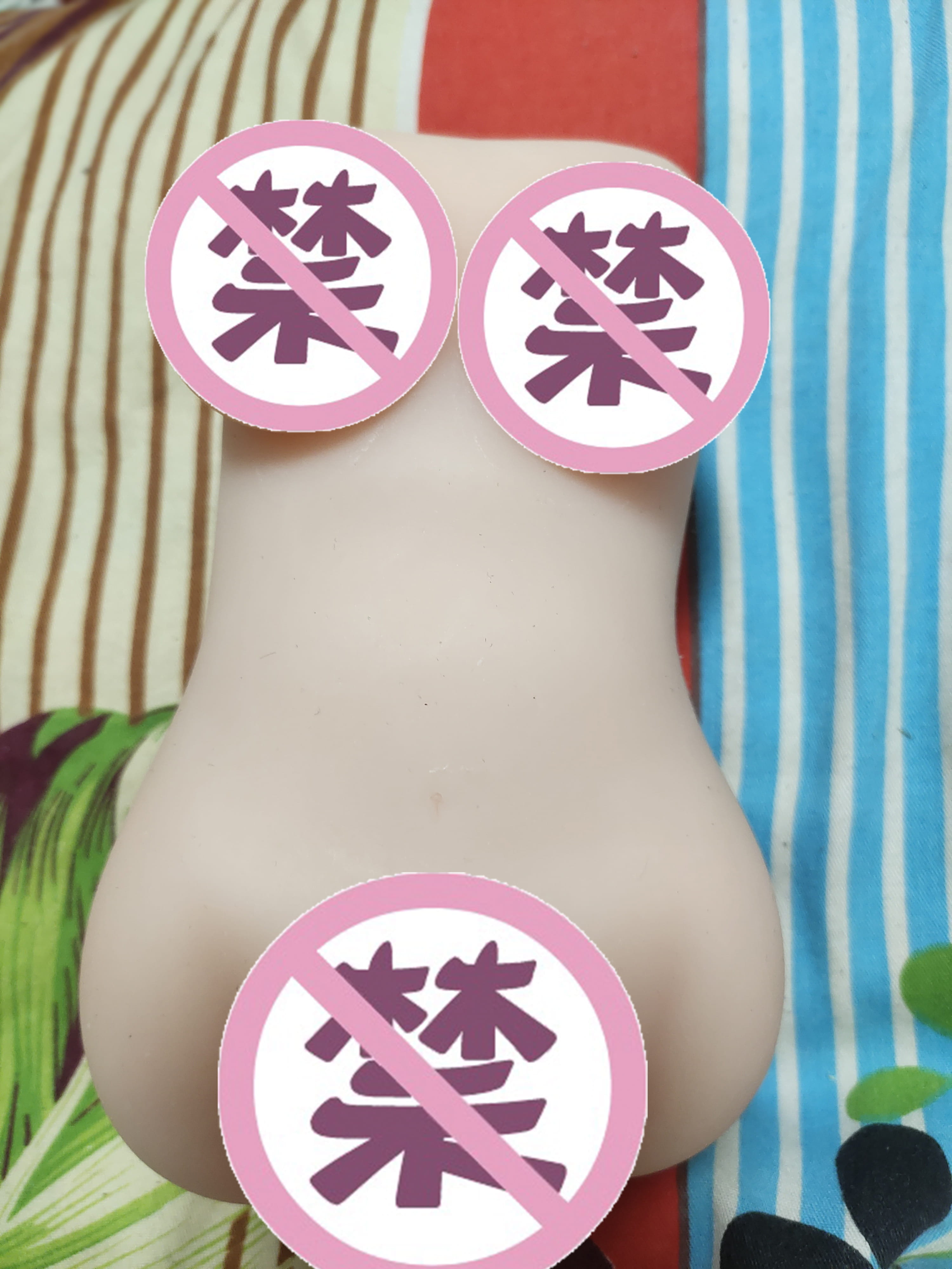 YUU宇宙致软软萌酱飞机杯名器测评 – 史上最软的首个700g三层果冻飞机杯