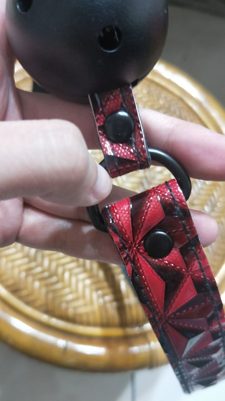 超美超羞耻的圆形口球