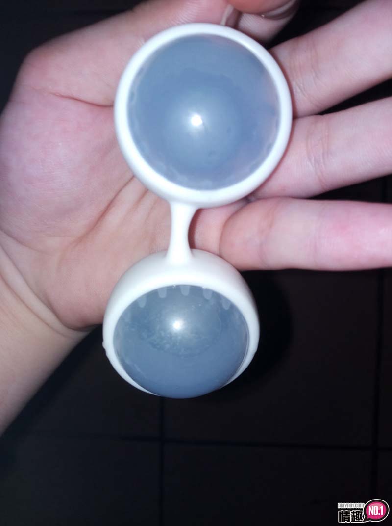 第一次填满自己的小穴~LunaBeadsII优雅聪明双球