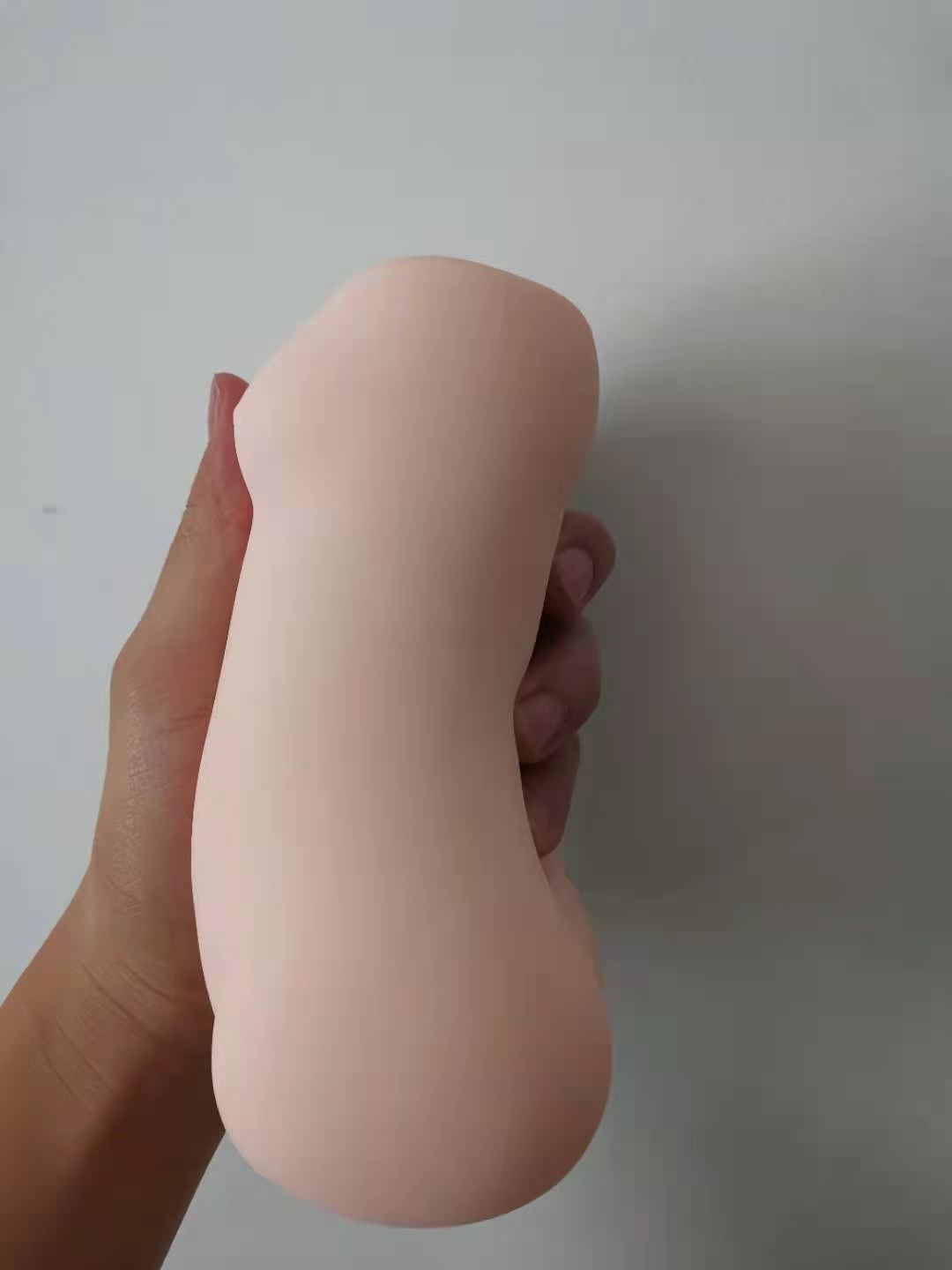 YUU元气虎牙妹妹飞机杯评测 – 突破刺激的边界线