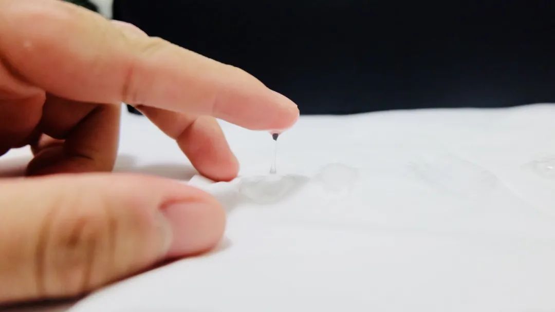 你真的会用润滑液吗？ | 3元到100元，5款润滑油测评大揭秘