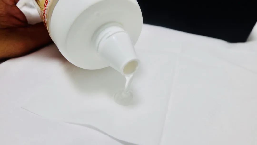 你真的会用润滑液吗？ | 3元到100元，5款润滑油测评大揭秘