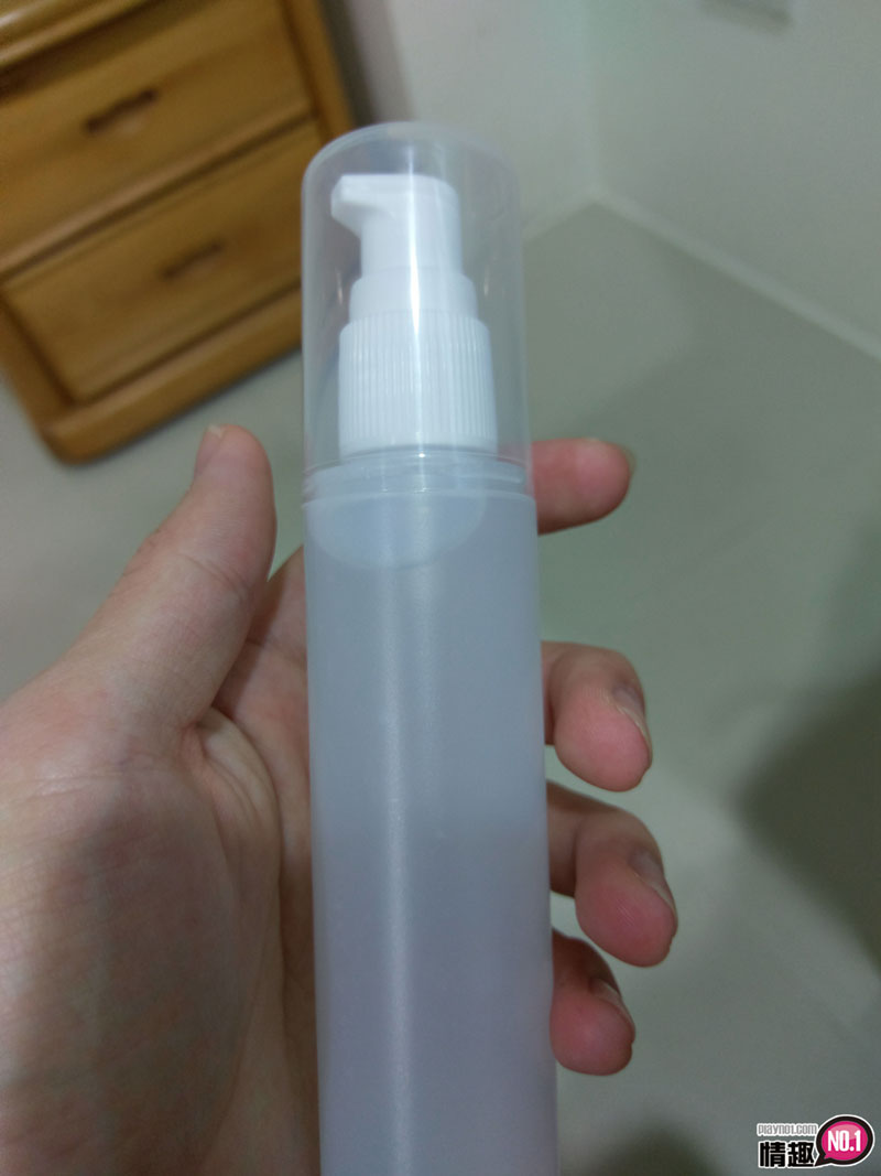 省又持久。我好怕好几年都用不完它~日本EXE卓越长效白金润滑液;