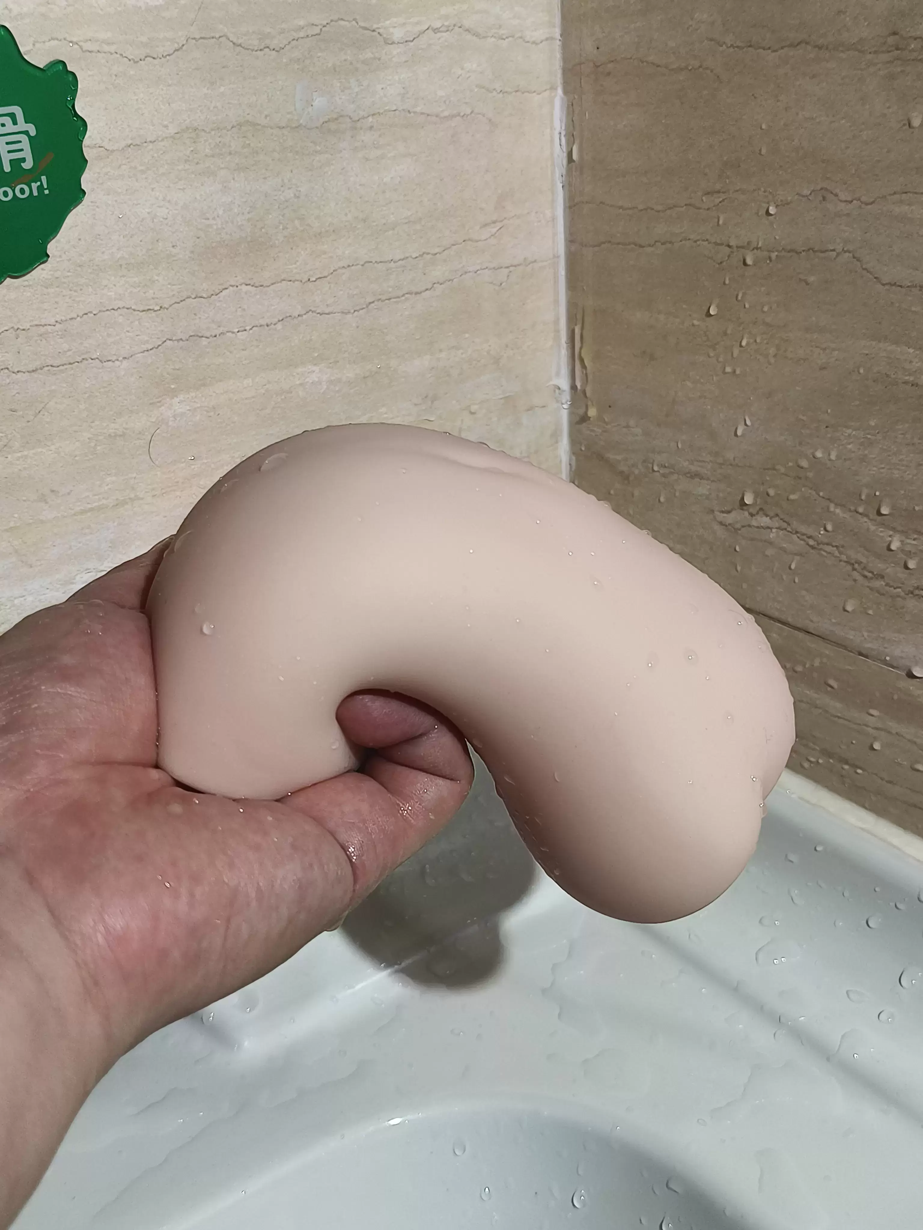 萌新入门的贴心带教姐姐-TMT彼女4代飞机杯名器测评