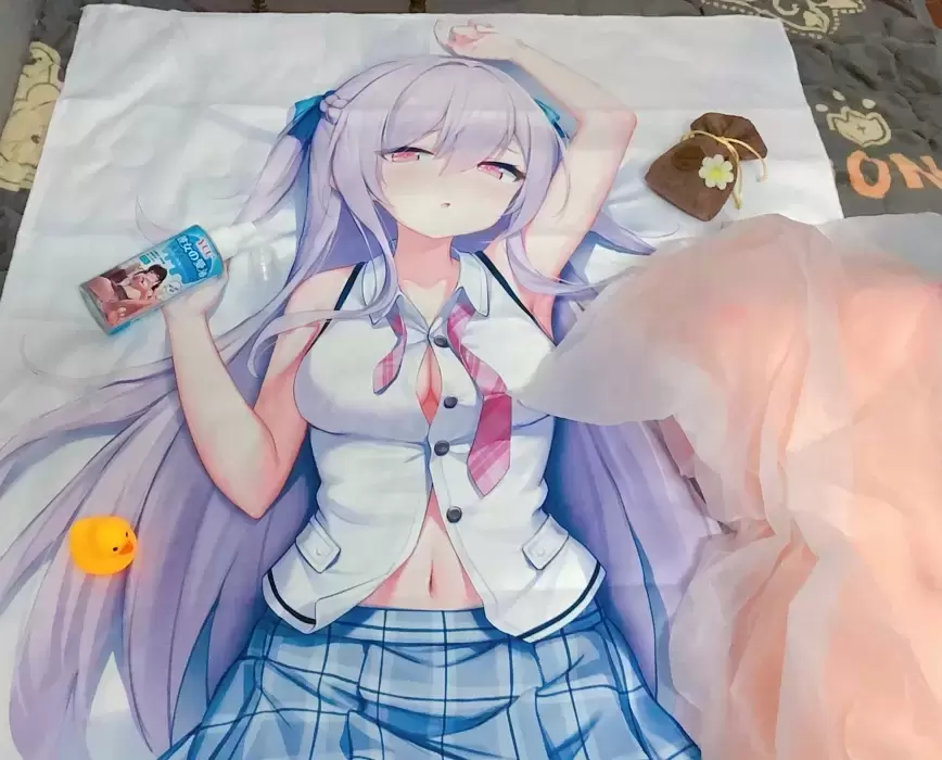 前所未有的半身新玩法-YUU床上玲香半身倒模名器测评