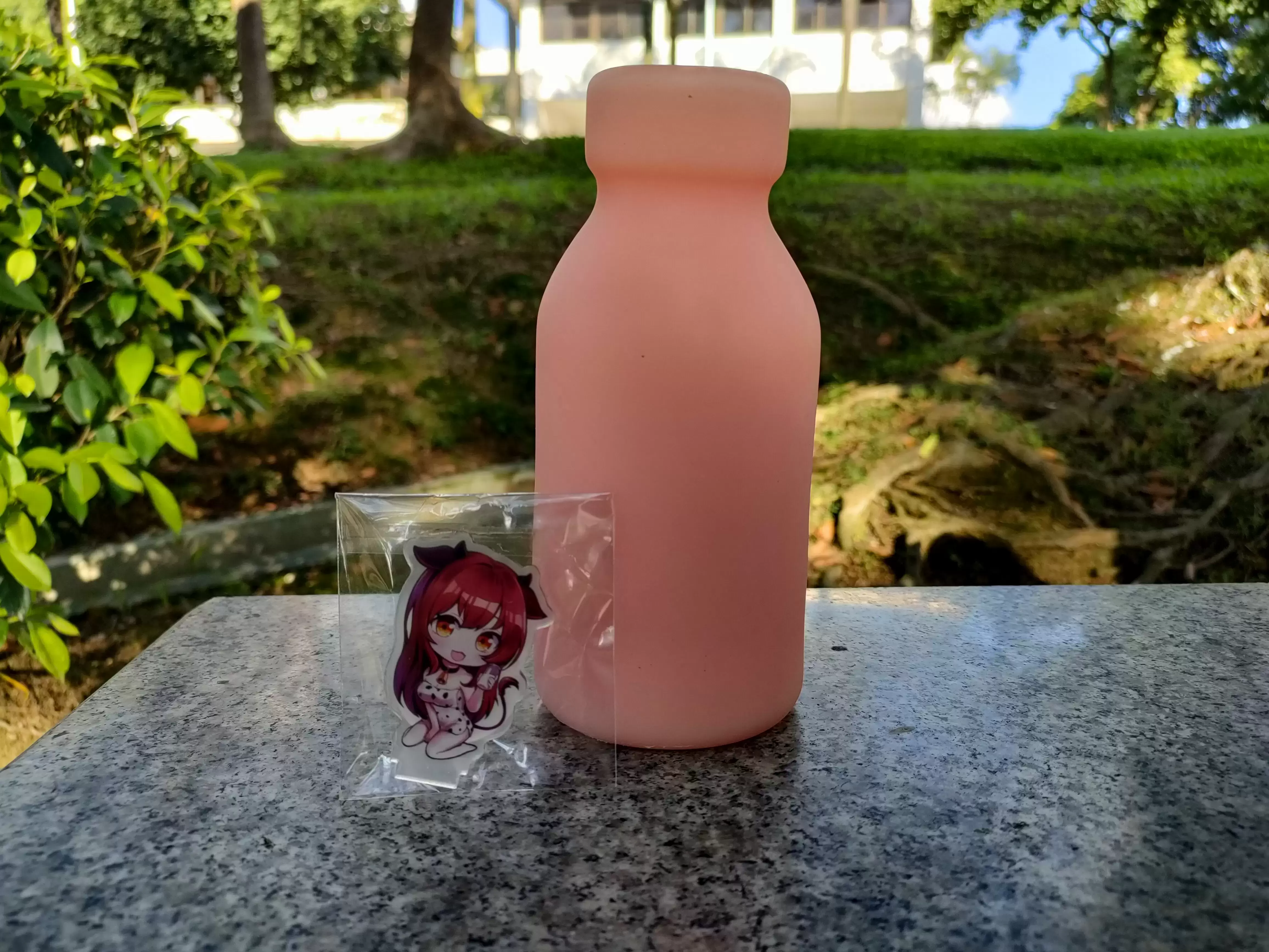 造型隐蔽,一键加热的奶瓶神器-YUU热感奶瓶飞机杯名器测评