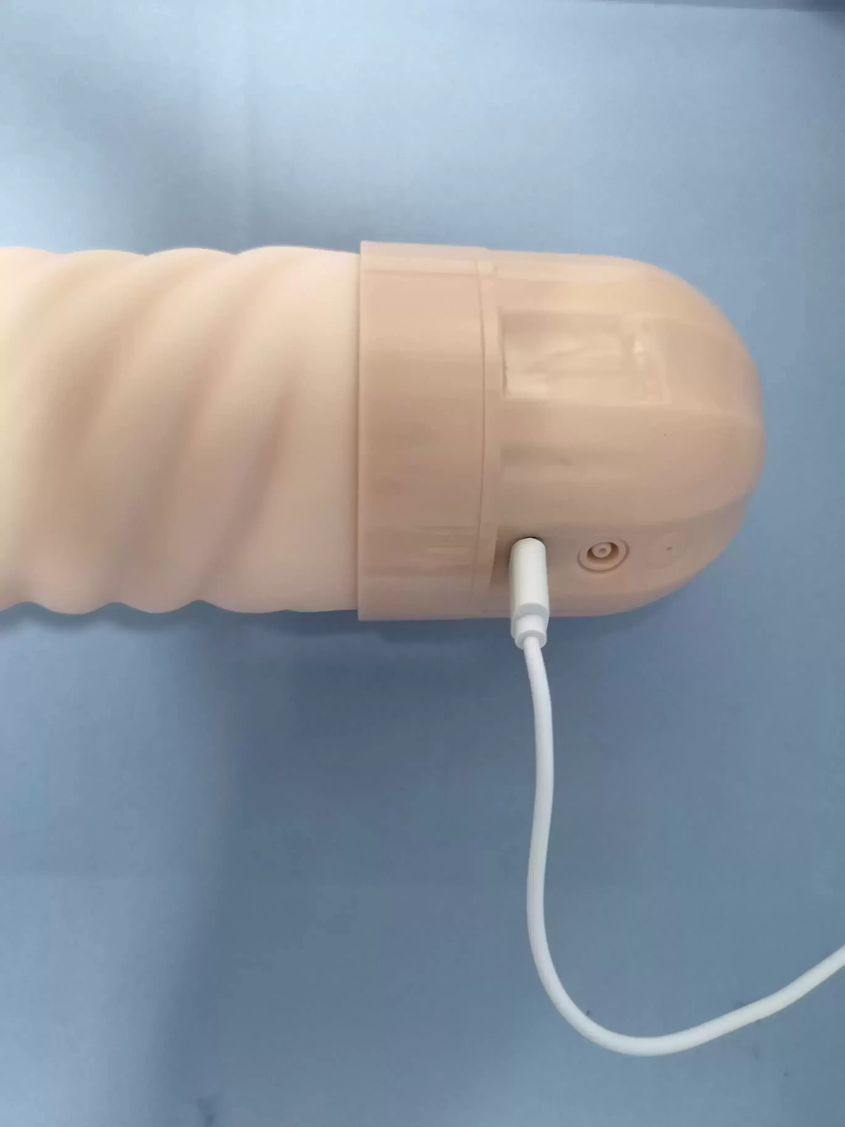 极致负压、酥麻震动-YUU吸吸口电动飞机杯名器测评