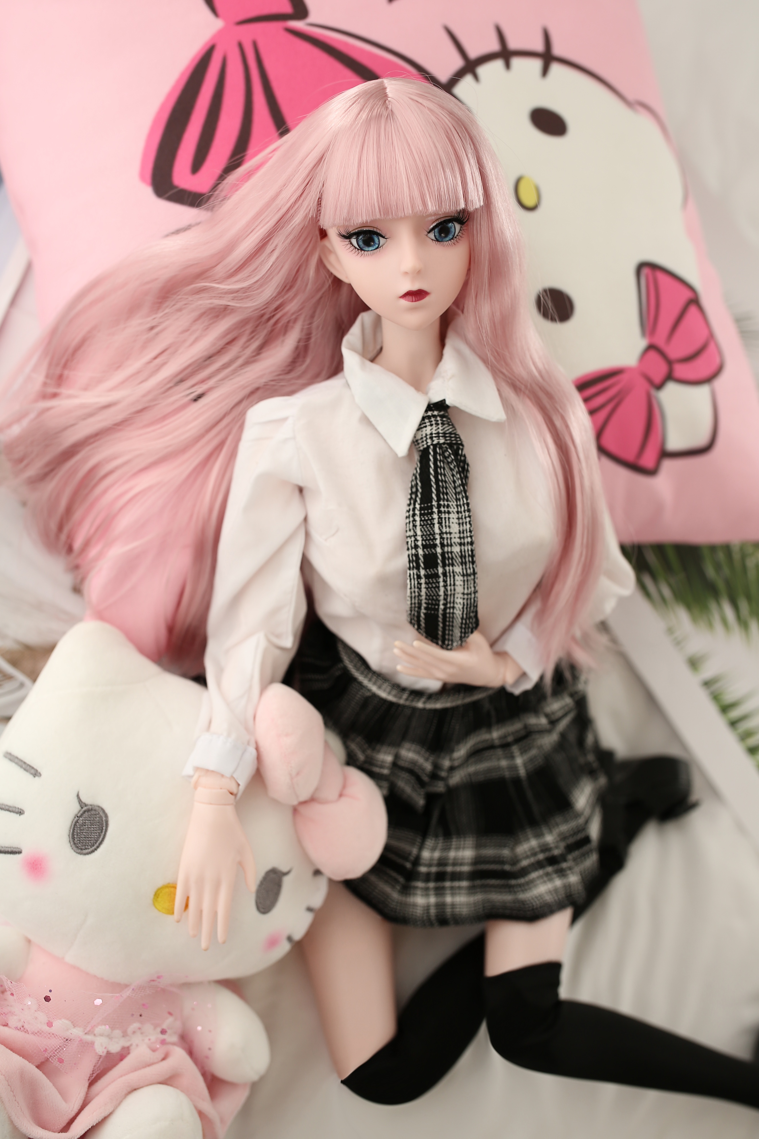 YUU玩偶幻想名器飞机杯测评 – 可欣赏也可啪啪啪的手办娃娃