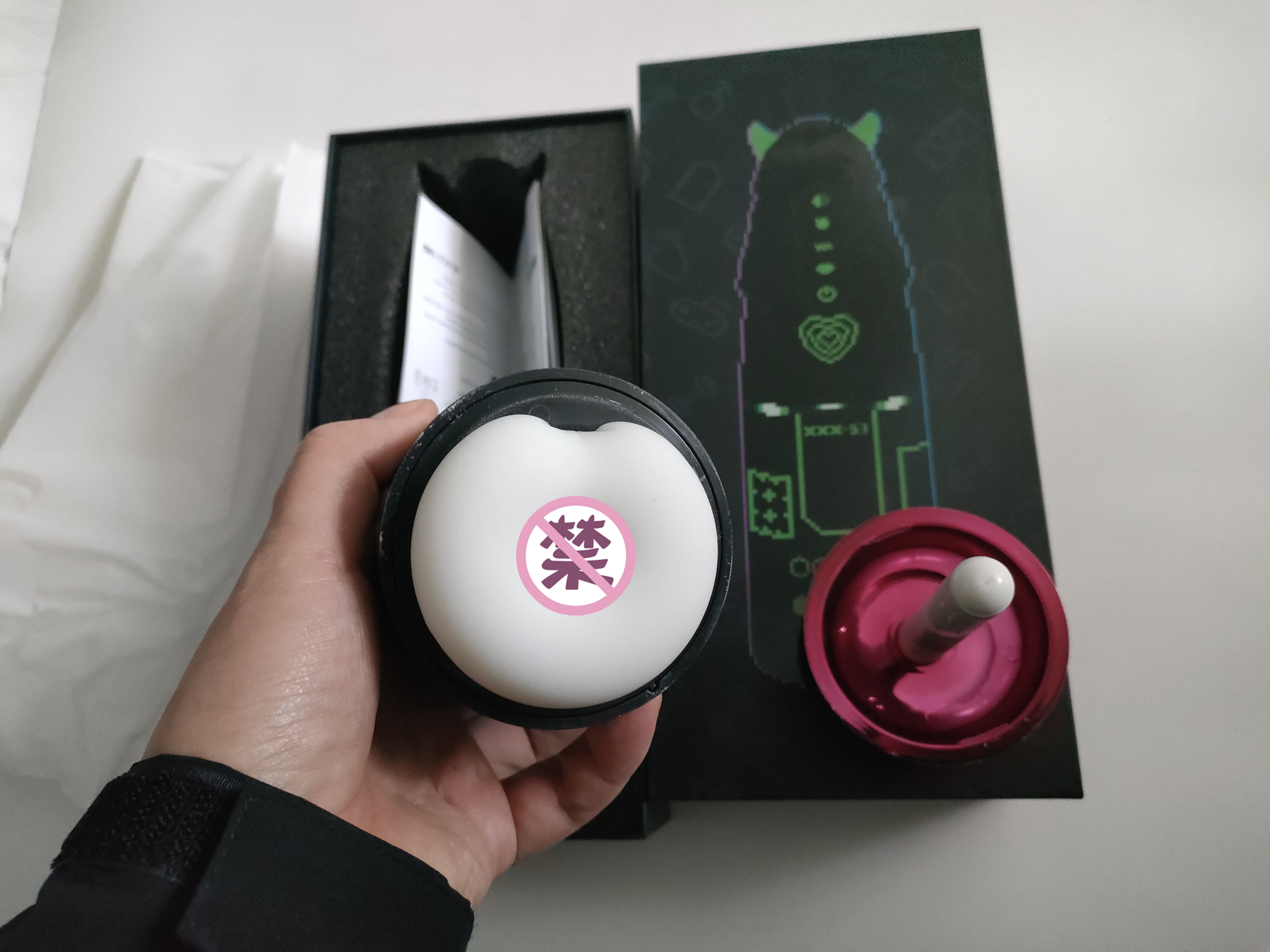 YUU小恶魔电动飞机杯测评 – 漂亮得不像实力派