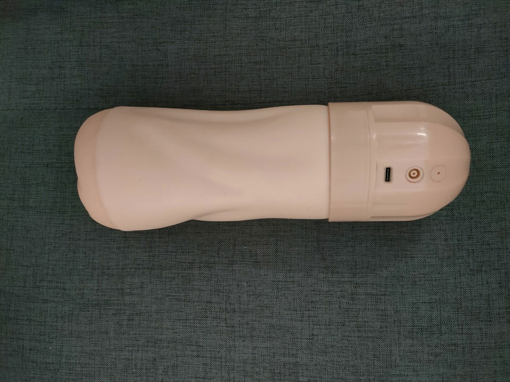 YUU吸吸酱上手体验评测 – 超强吸力,灵魂榨汁