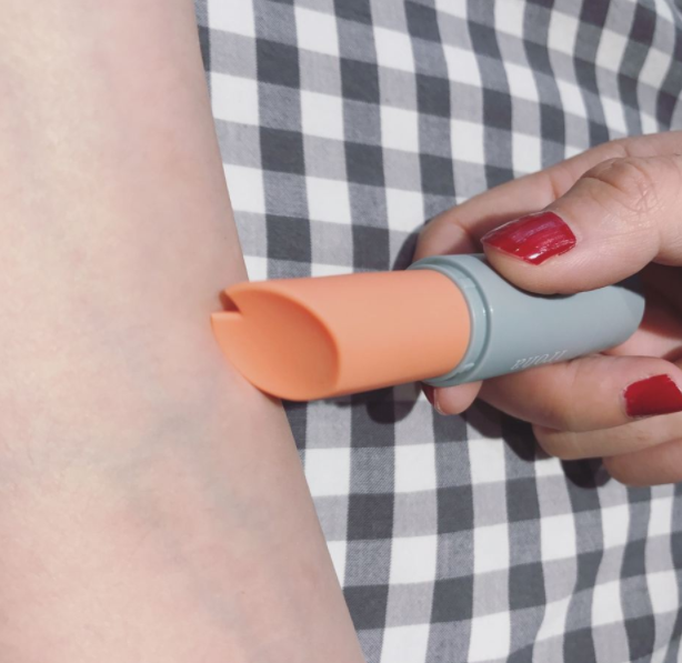 这支“口红”还能震动？还能按摩！？