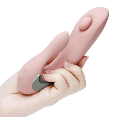 男女必学的指法 ,潮吹湿了床单……