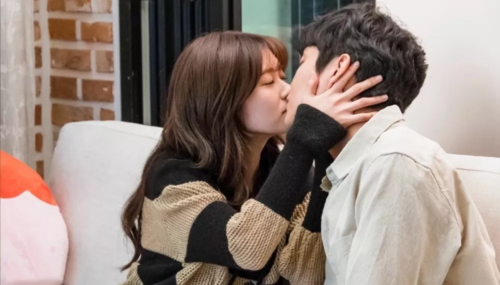 我第一次意识到性可以如此有趣、优雅和美