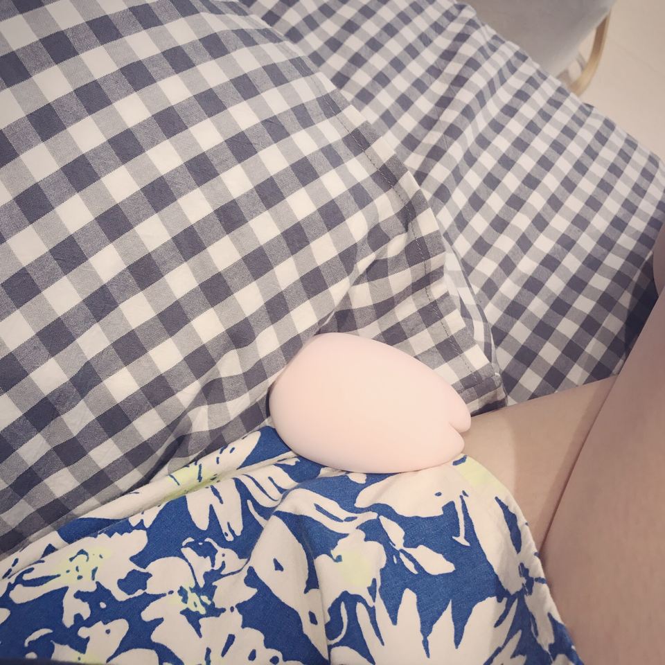 【羞羞哒成人测评第二期】是什么东西让这三个姑娘欲罢不能?!