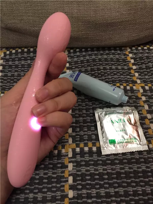 强悍点式震动,SVAKOM让激情更上一层楼