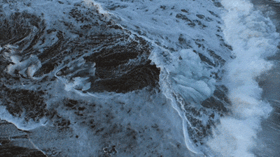 【玩测评】隔着一张桌子，我瞒着他悄悄来了3次……