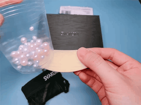 【玩测评】隔着一张桌子，我瞒着他悄悄来了3次……