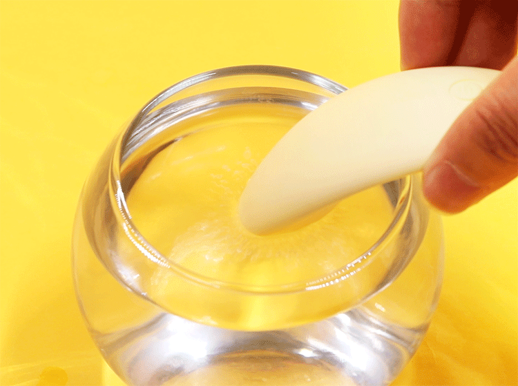 【玩测评】隔着一张桌子，我瞒着他悄悄来了3次……