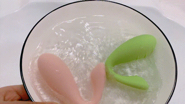 浪漫小豆芽情趣按摩棒测评