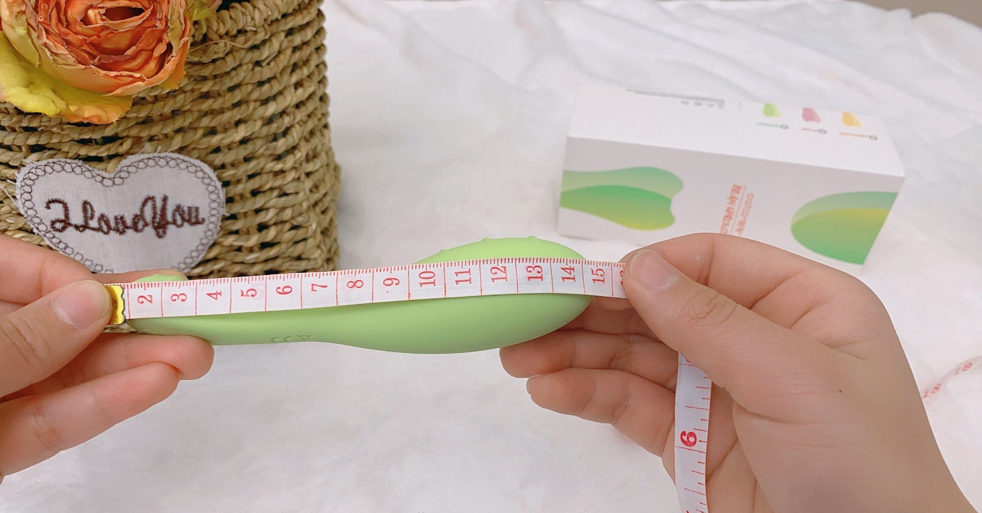 浪漫小豆芽情趣按摩棒测评