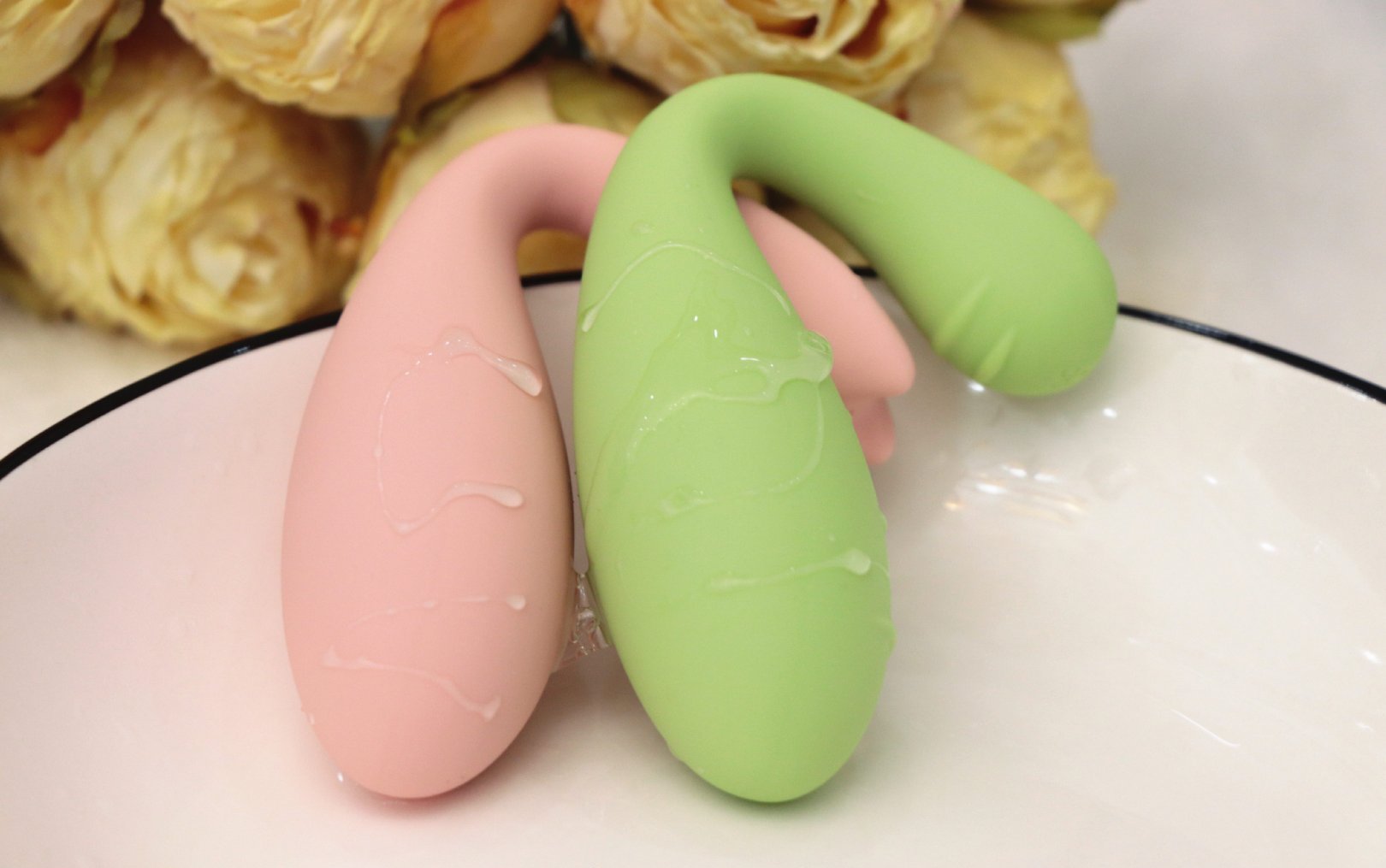 浪漫小豆芽情趣按摩棒测评