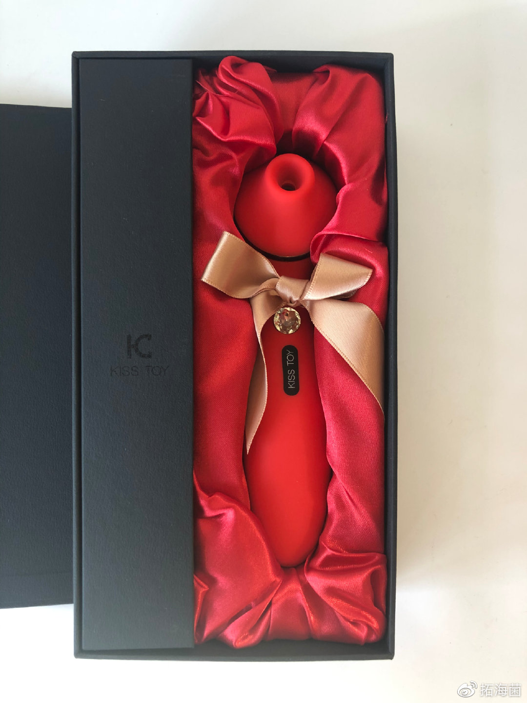 KissToy-伊丽莎白吮吸按摩器测评