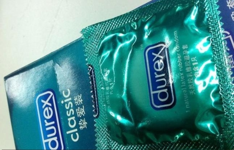 多图:8款常见品牌安全套评测,气味、外观、拉伸…