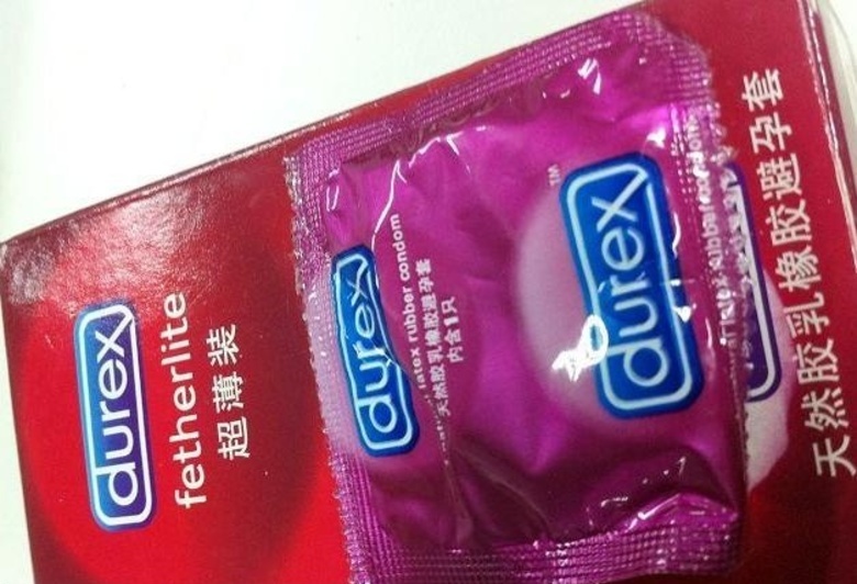 多图:8款常见品牌安全套评测,气味、外观、拉伸…