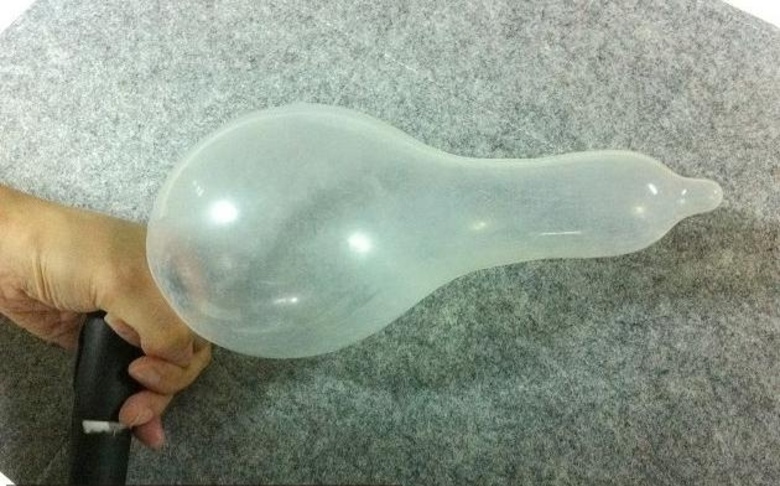 多图：8款常见品牌安全套评测，气味、外观、拉伸…