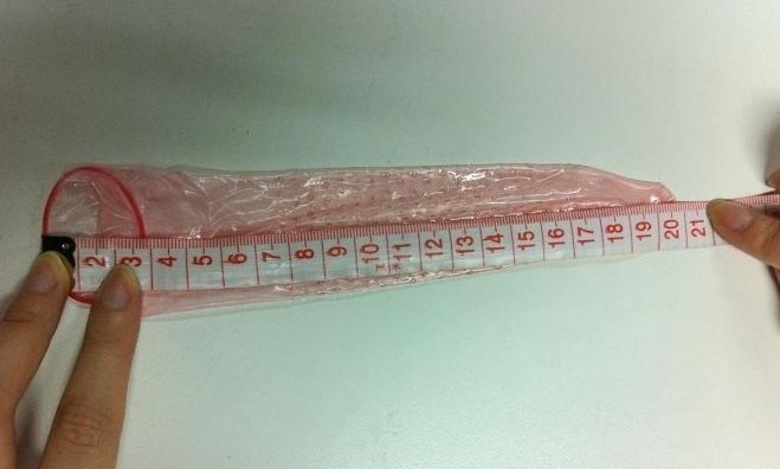 多图:8款常见品牌安全套评测,气味、外观、拉伸…