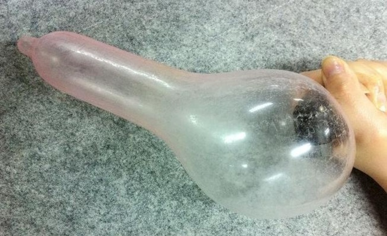 多图:8款常见品牌安全套评测,气味、外观、拉伸…