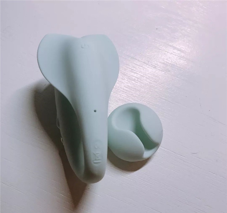 吮吸、跳蛋、穿戴、入体多款情趣玩具测评