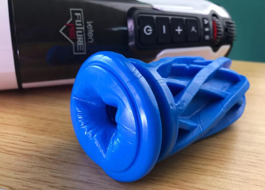 雷霆未来舱飞机杯开箱评测