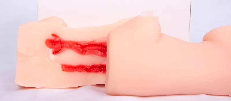 一杯两玩:940g超肉厚双通道 – YUU极上双穴飞机杯评测