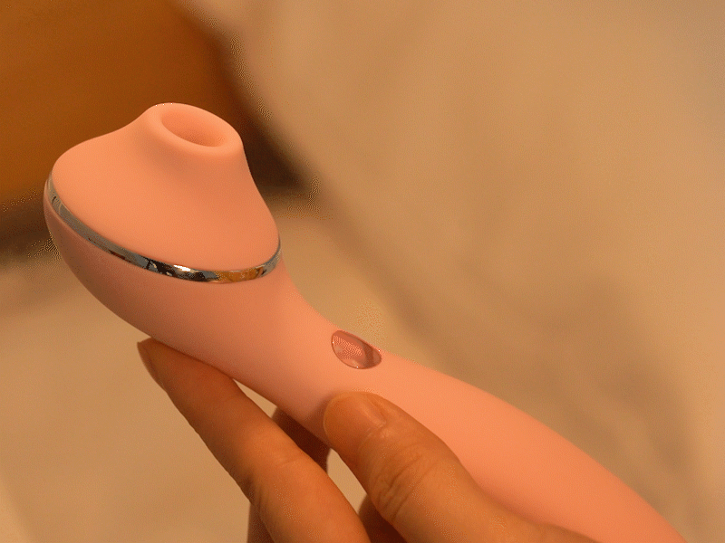 POLLY PLUS测评：一根棒棒两头耍，可以嗨到嗓子哑