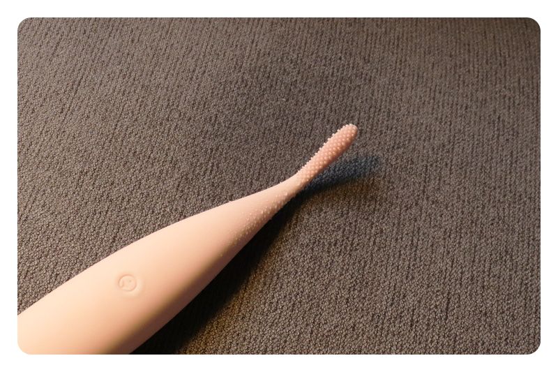 新手必备情趣用品震动棒:羞羞哒点潮笔开箱测评,专攻C点!!!