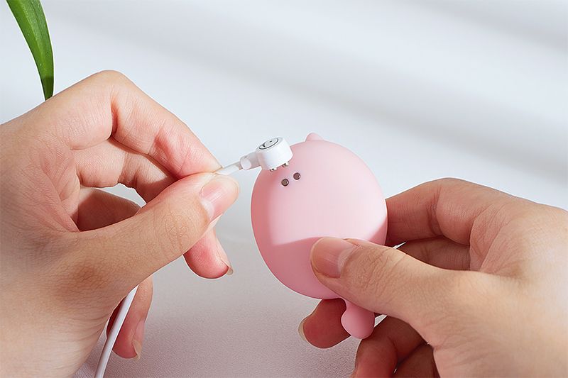 带小恶魔怪兽无线跳蛋逛街是什么感受?美女情趣体验师亲身体验