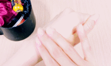 粉丝测评 | 这个美貌的礼盒,居然让我找回第一次的感觉