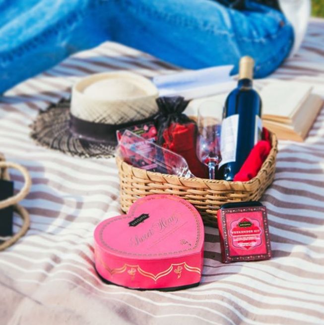 粉丝测评 | 这个美貌的礼盒,居然让我找回第一次的感觉