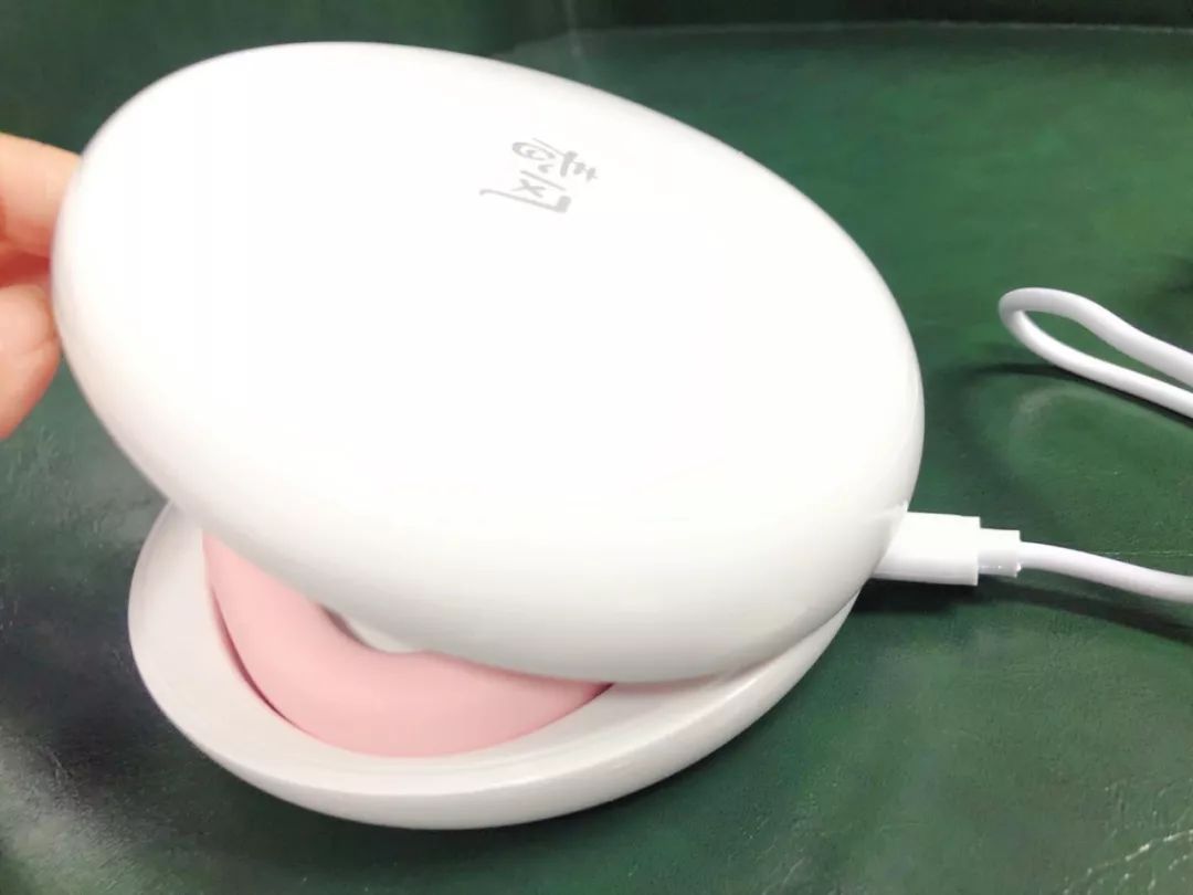 被春风撩了一下，是什么感受？