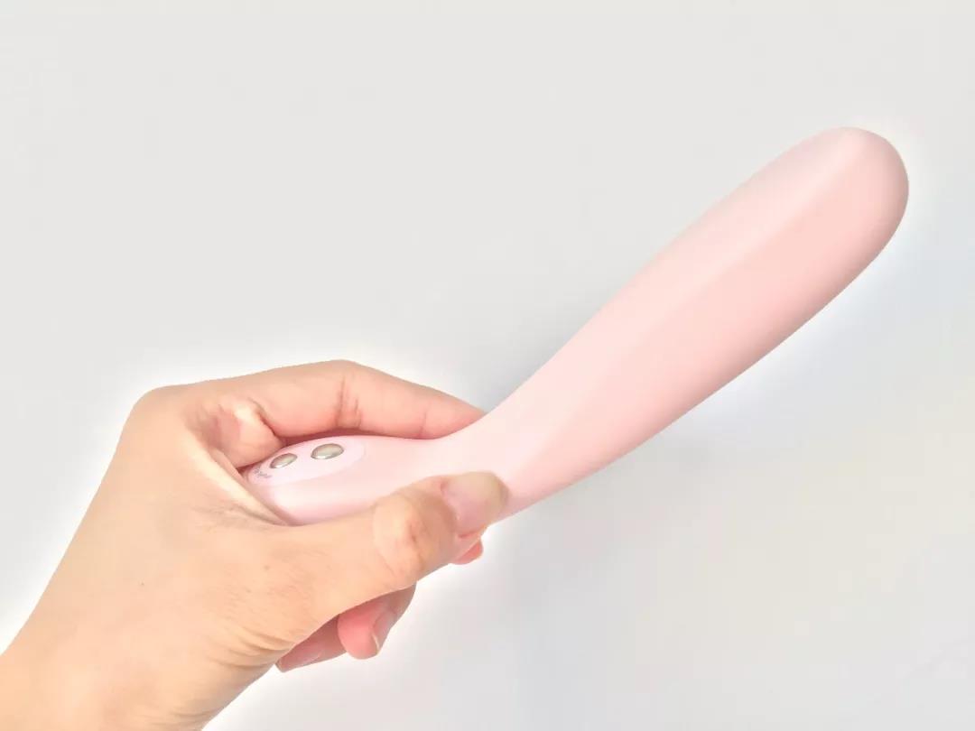 玩测评 | 看似“性冷淡风”的棒棒,却治好了我的性冷淡?