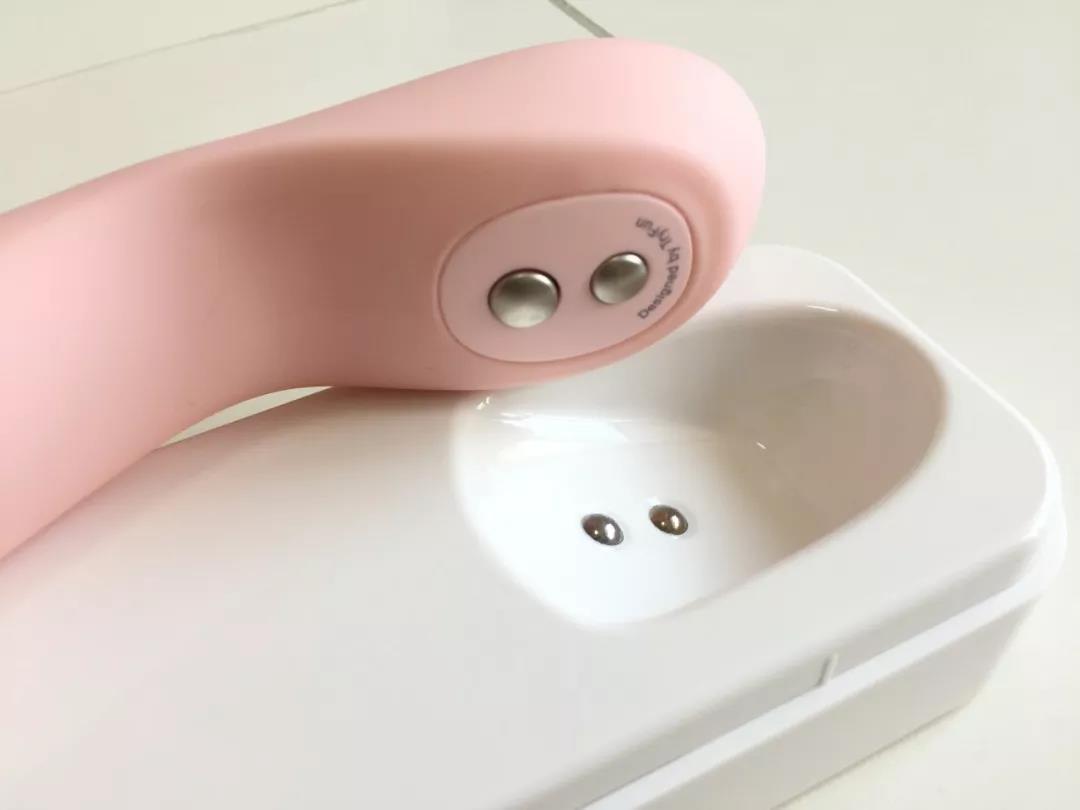 玩测评 | 看似“性冷淡风”的棒棒,却治好了我的性冷淡?