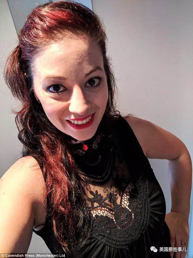 家里有3000件情趣玩具,这位情趣用品体验师每年能赚26万