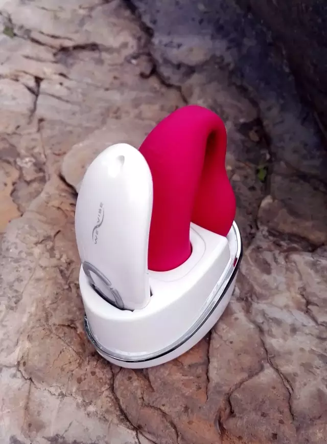 评测:情趣新招,we-vibe4PLUS情侣共振器